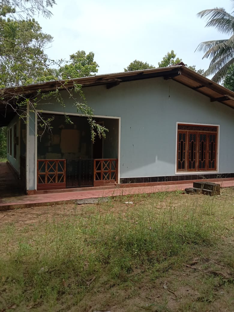 House for Sale in Aralaganwila , Polonnaruwa