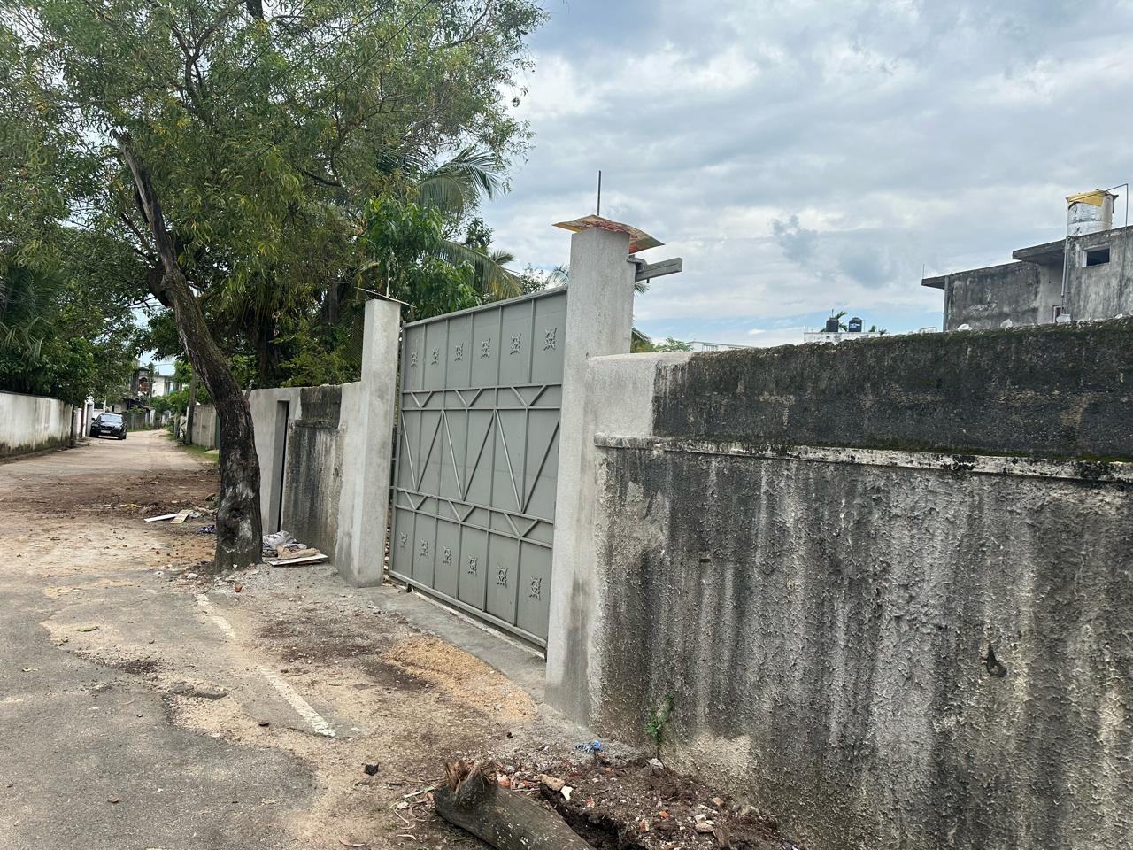 Land For Sale In Ratmalana