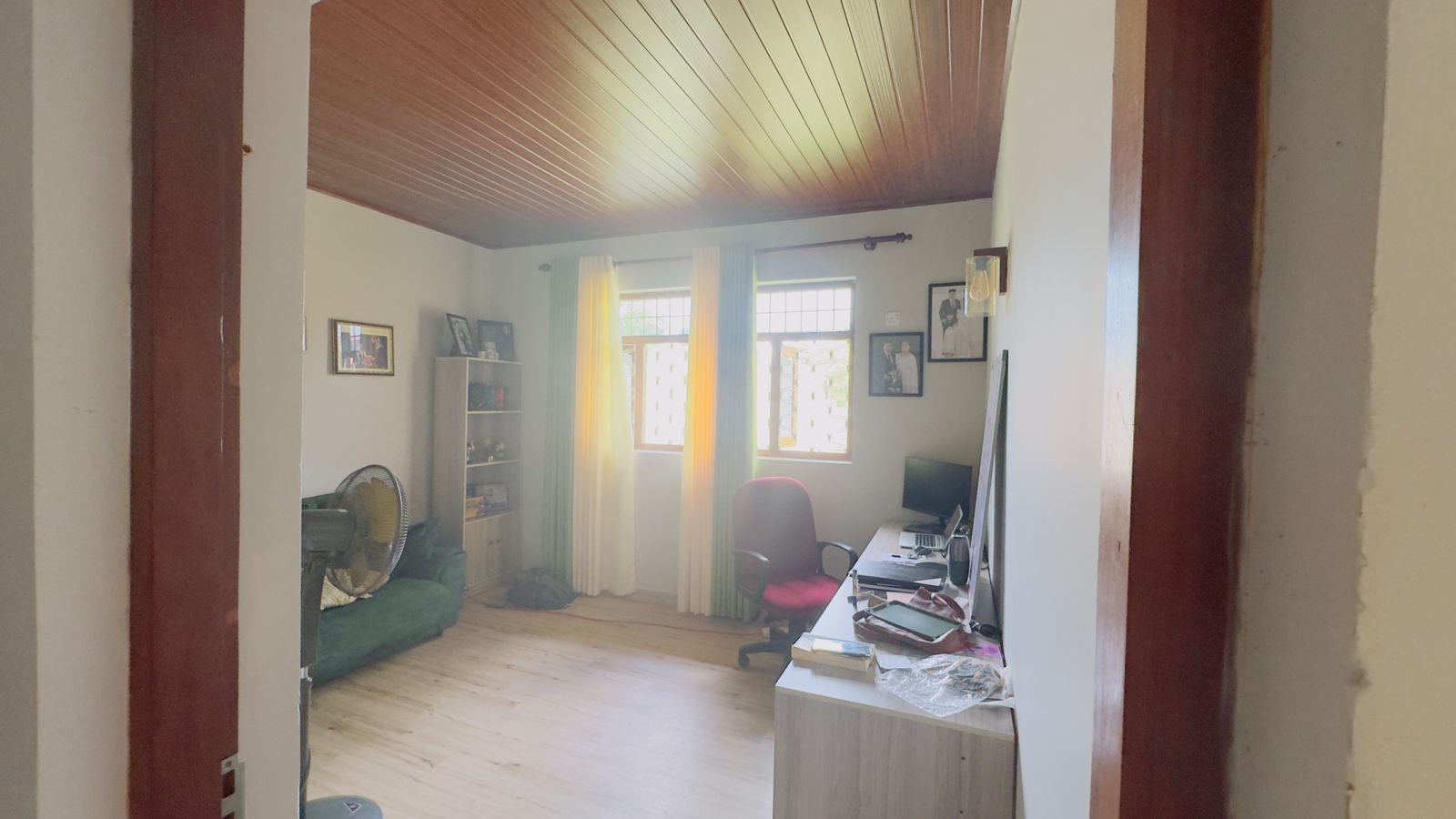 House for Sale With 20P Land Makola