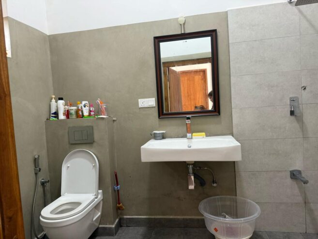 Peaceful 4-Bedroom Home with Paddy Field View for Sale Mulleriyawa