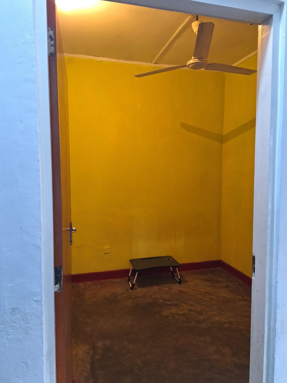 Chitra Lane Flats – 3rd Floor Colombo-05