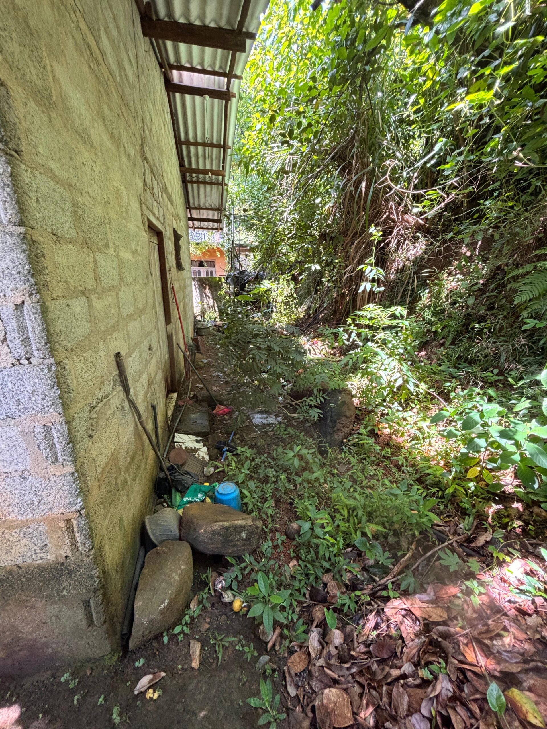 Half-Built House With Land For Sale In Unawatuna