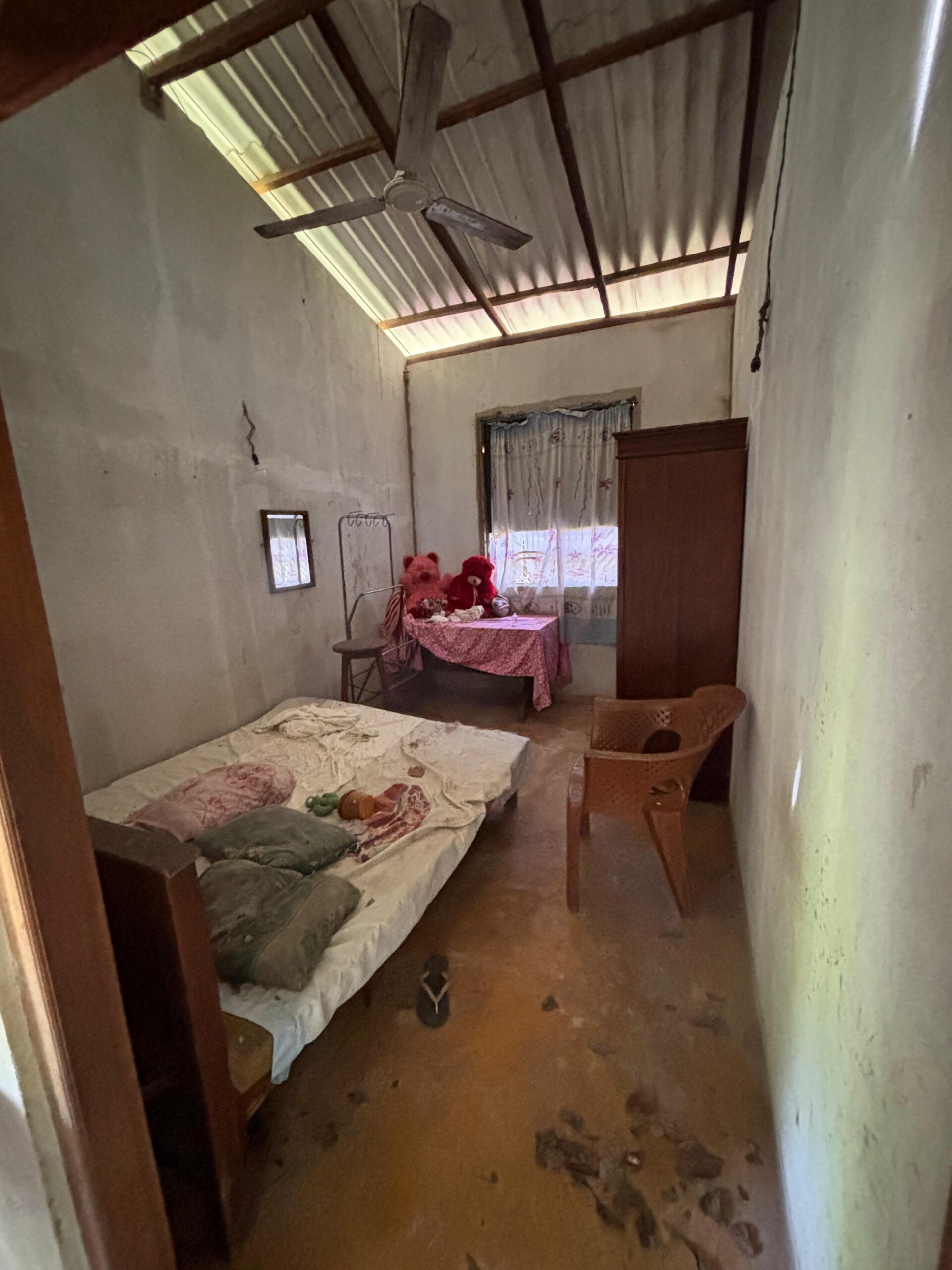 Half-Built House With Land For Sale In Unawatuna