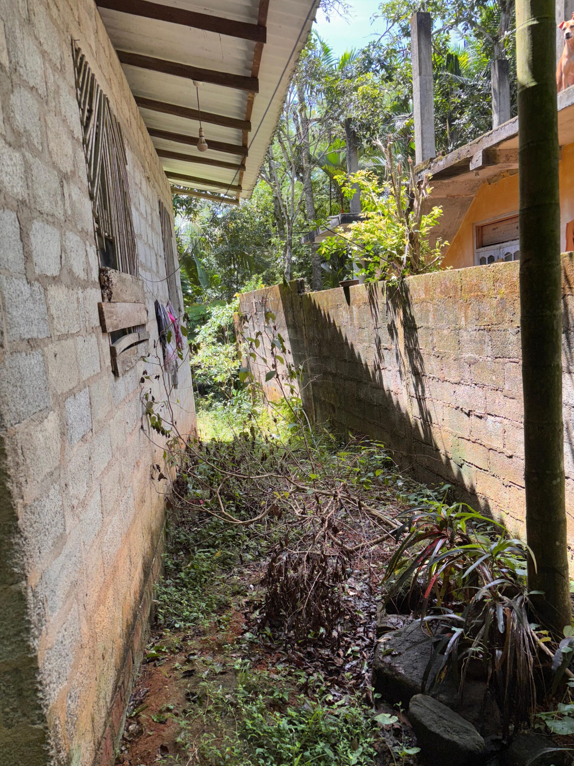Half-Built House With Land For Sale In Unawatuna