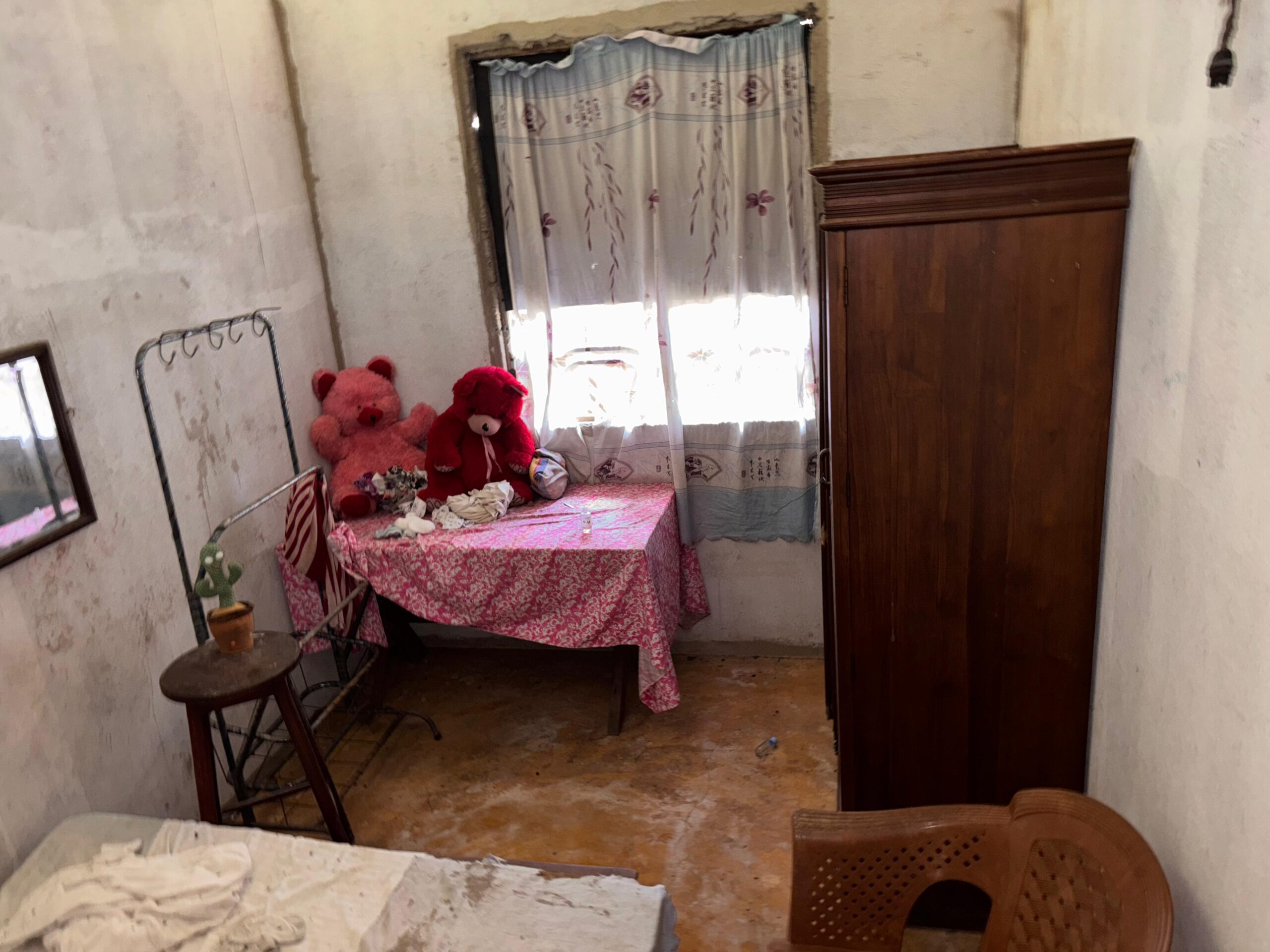 Half-Built House With Land For Sale In Unawatuna