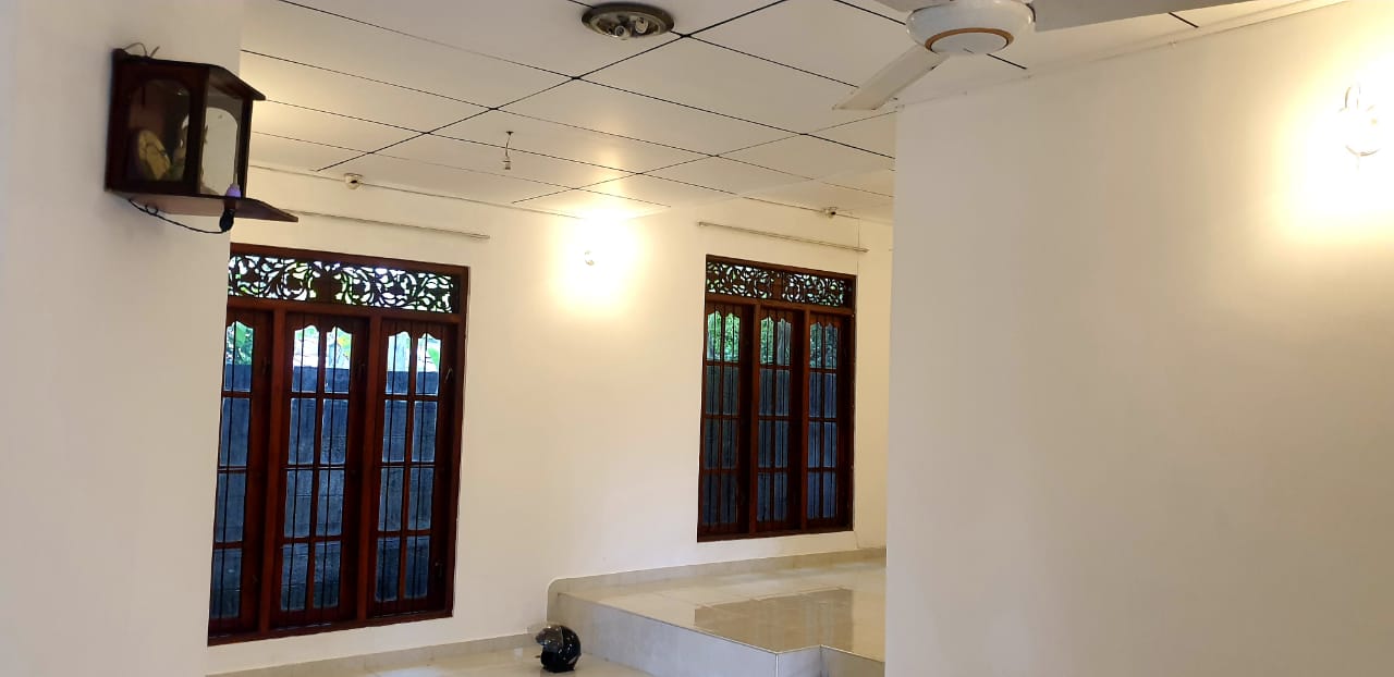 A Three Bed Room Fully Tiled House for Sale – Kiribathgoda