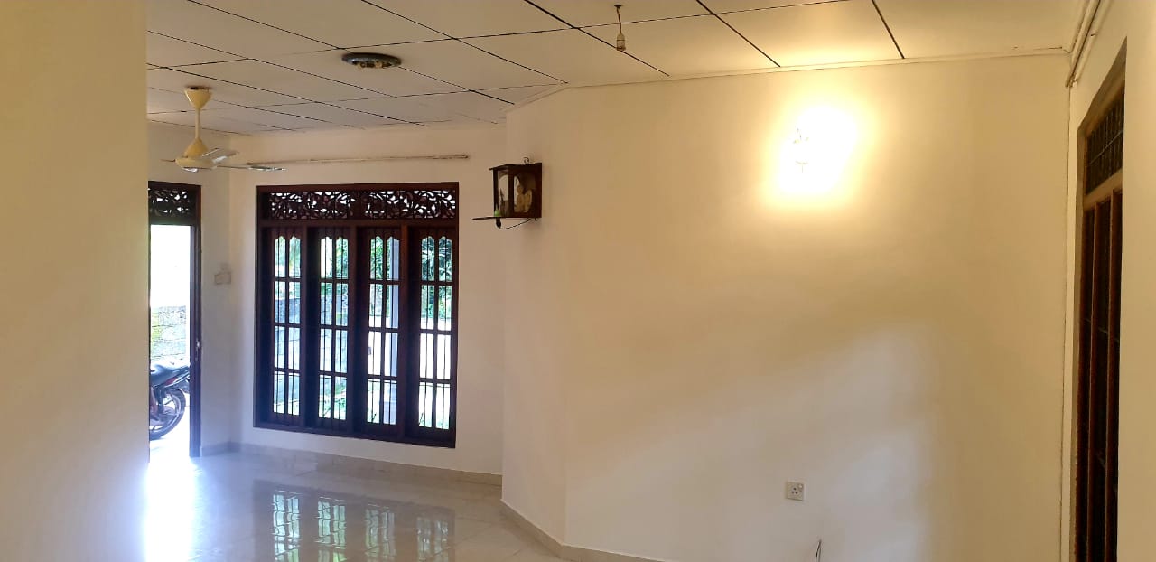 A Three Bed Room Fully Tiled House for Sale – Kiribathgoda
