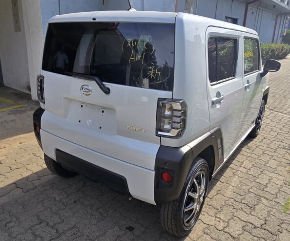 Daihatsu TAFT 2024
