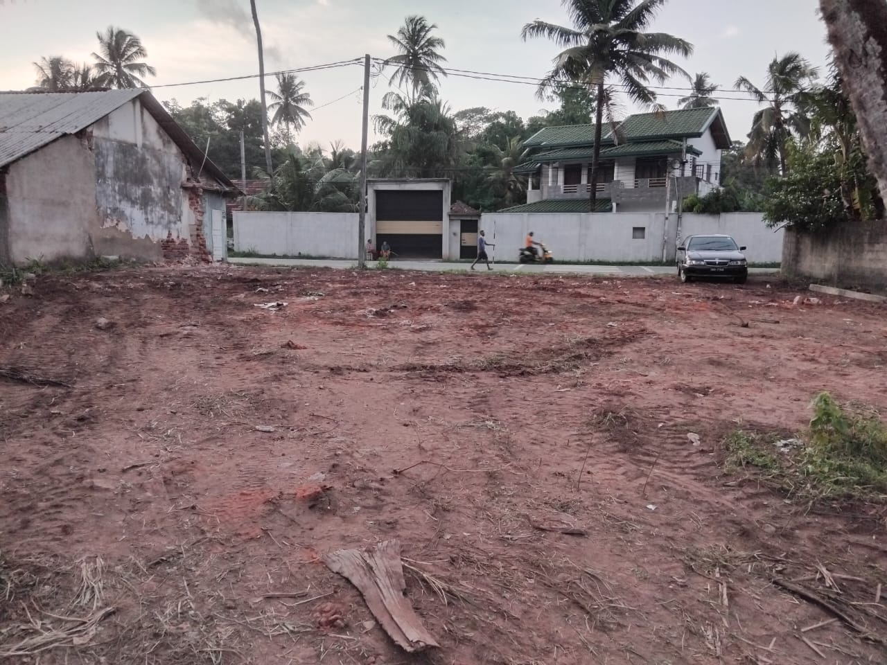 Land for Sale Dickwella