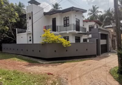 Luxury House Sale Edaramulla