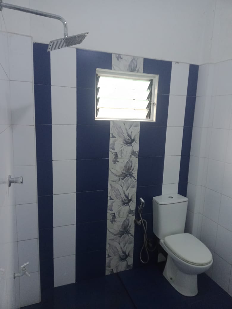 අඩක් සෑදූ දෙමහල් නිවසක් විකිනීමට Rajagiriya