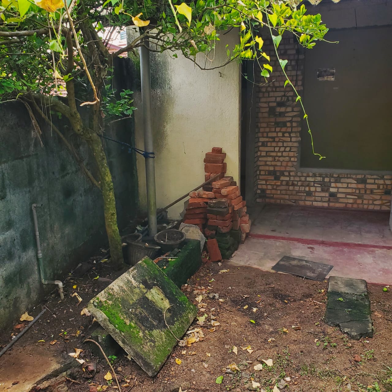 Land for Sale  Ambuldeniya, Nugegoda