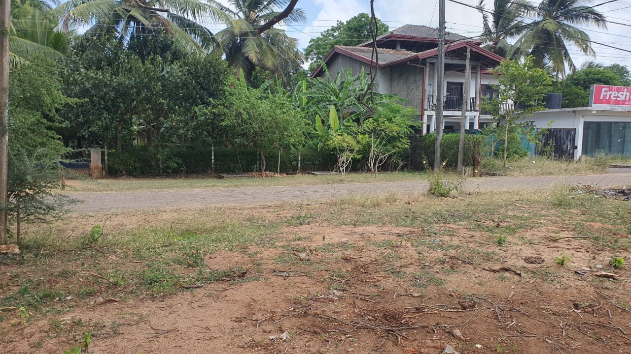 40 Perch Land Close to The City Anuradhapura