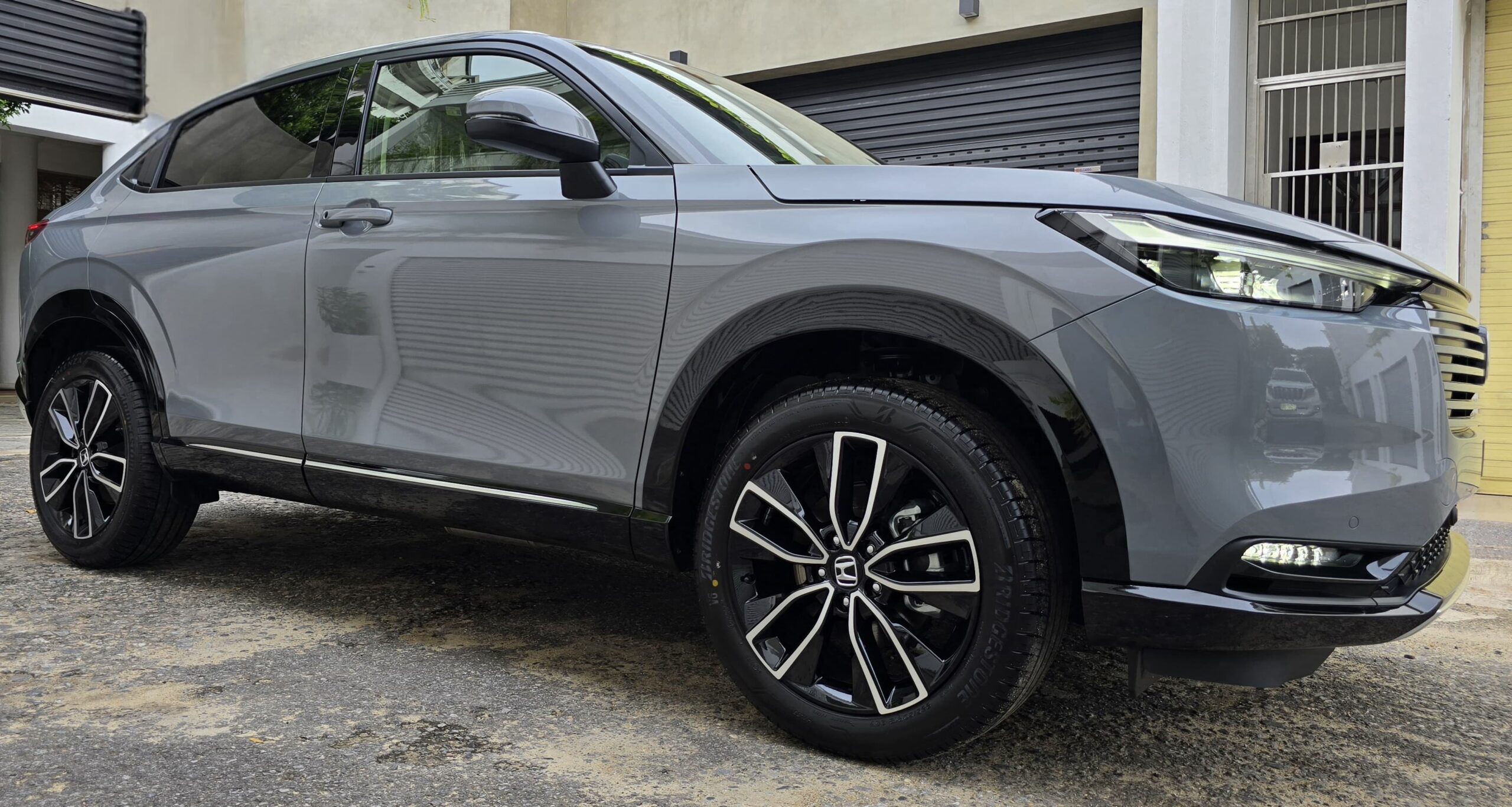 Honda Vezel Z Premium 2025