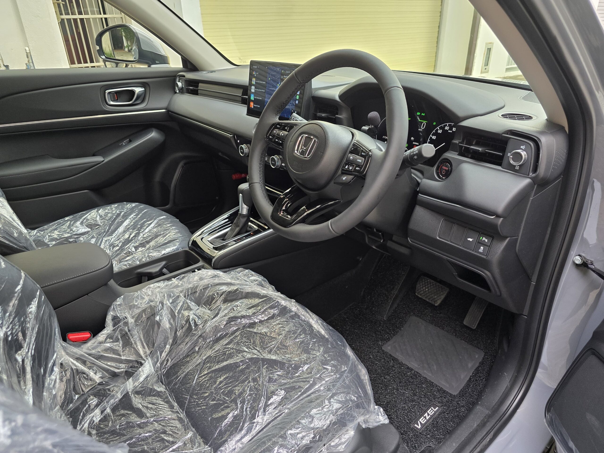 Honda Vezel Z Premium 2025