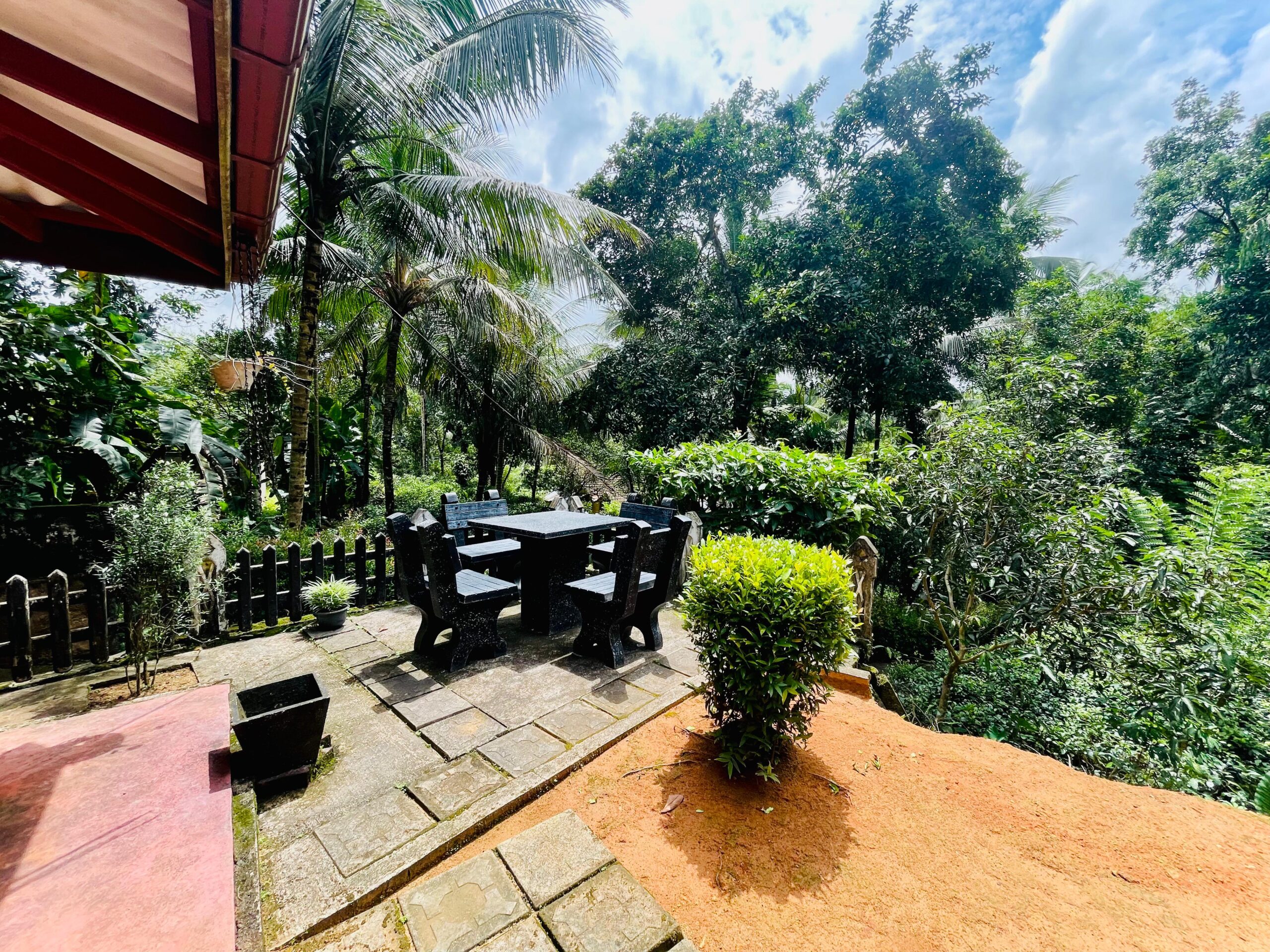 House with Land for Sale Galle