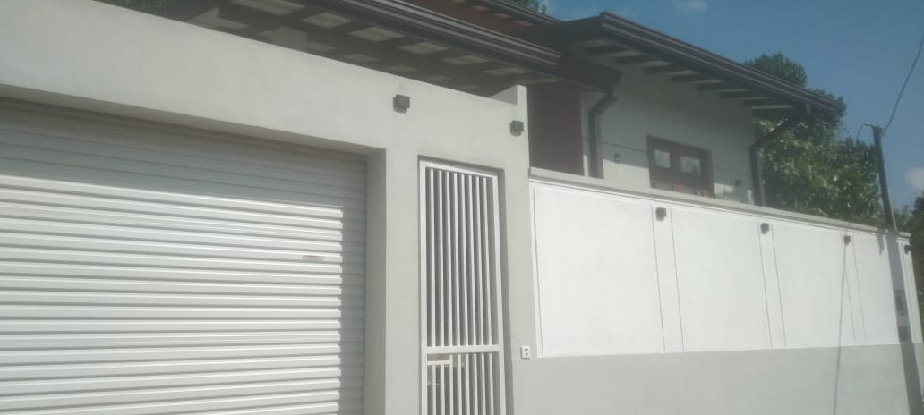 New Modern House for Sale – Athurugiriya