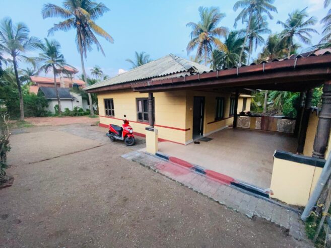 House for sale in pamunugama close to the beach