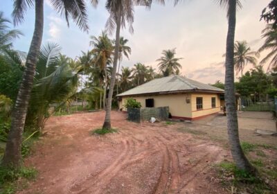 House for sale in pamunugama close to the beach