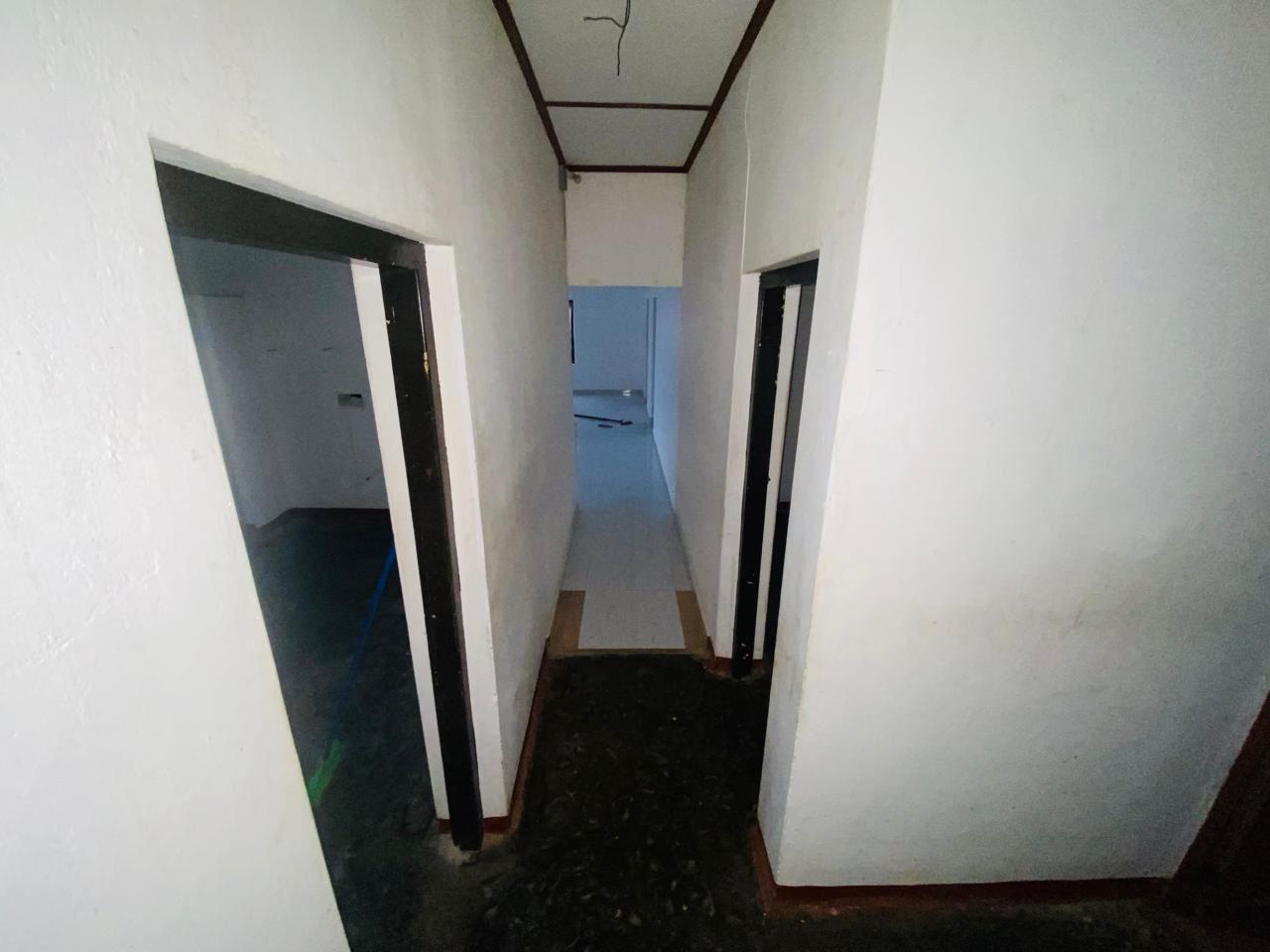 House for sale in pamunugama close to the beach