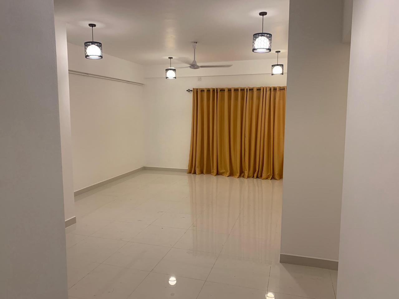 Spacious Apartment for Sale Thalawathugoda