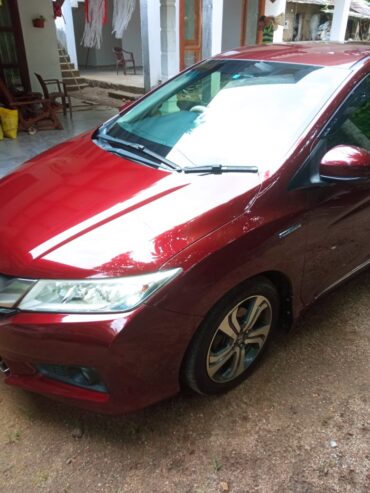 Honda Grace 2015