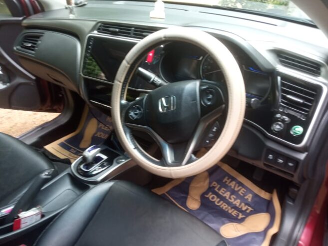Honda Grace 2015