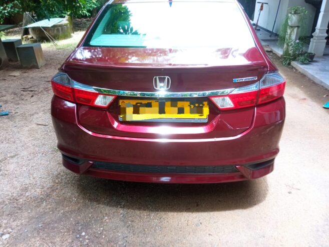 Honda Grace 2015