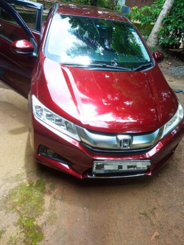 Honda Grace 2015