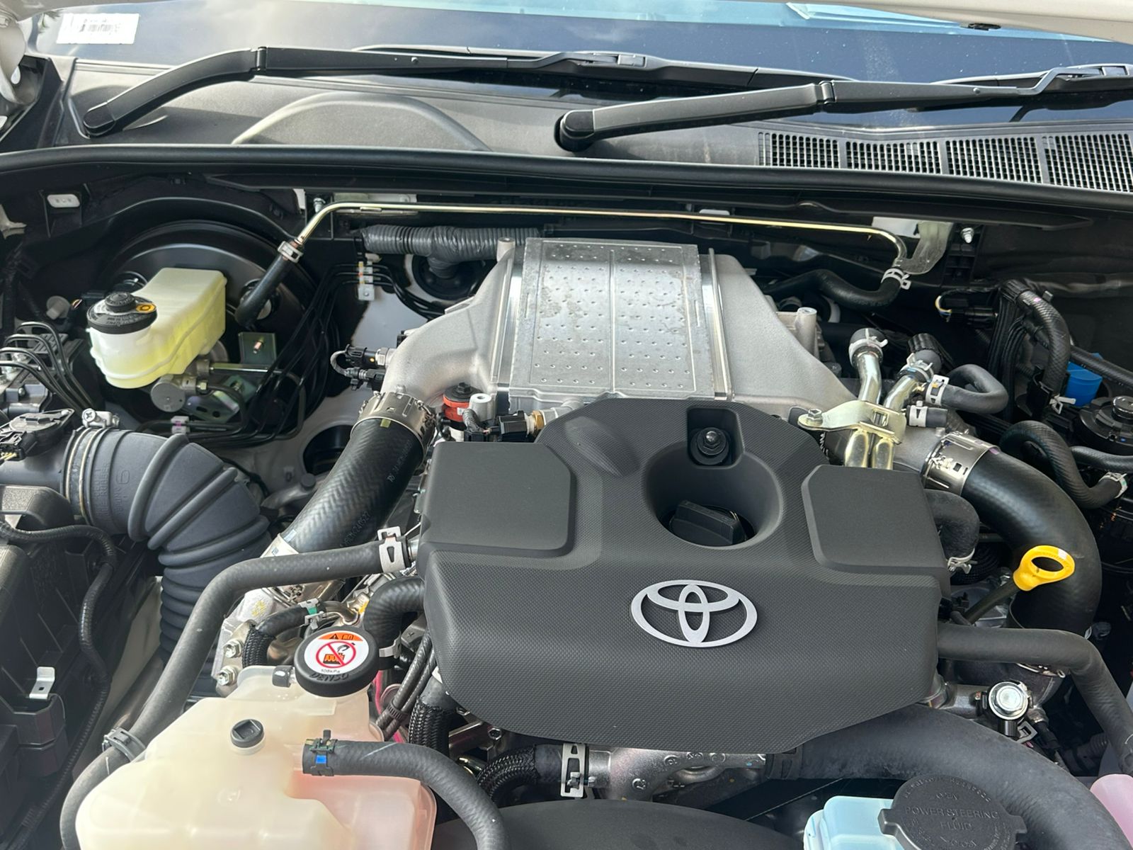 Toyota Hilux Gr Sport Japan 2024