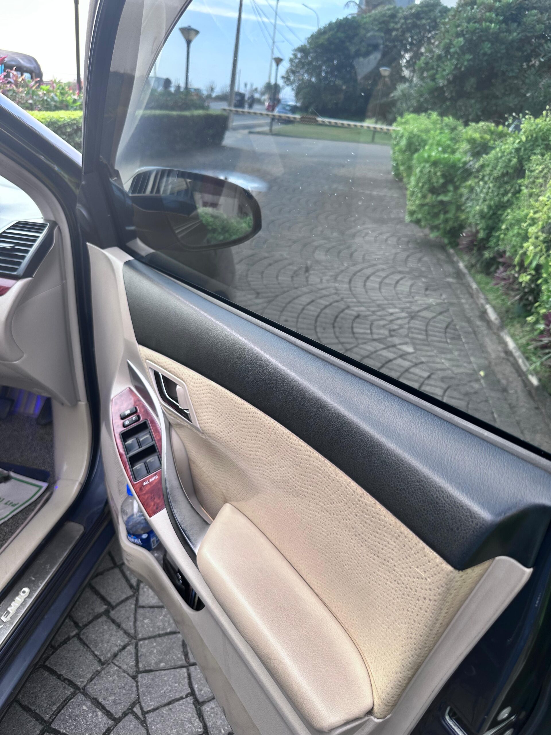 Toyota Premio G Superior 2015