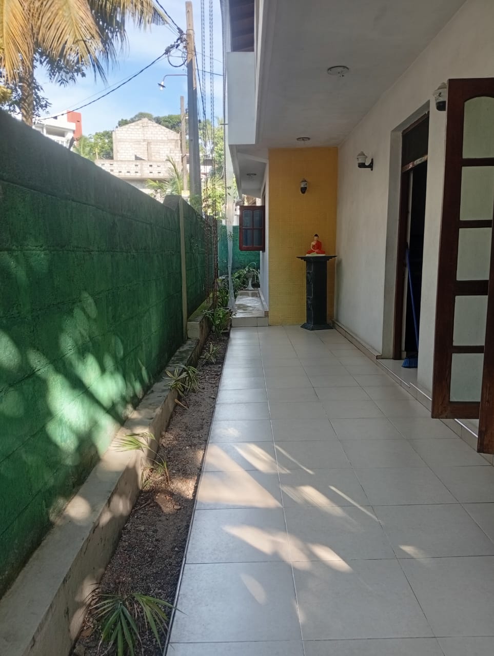 Tow Story House – Kelaniya