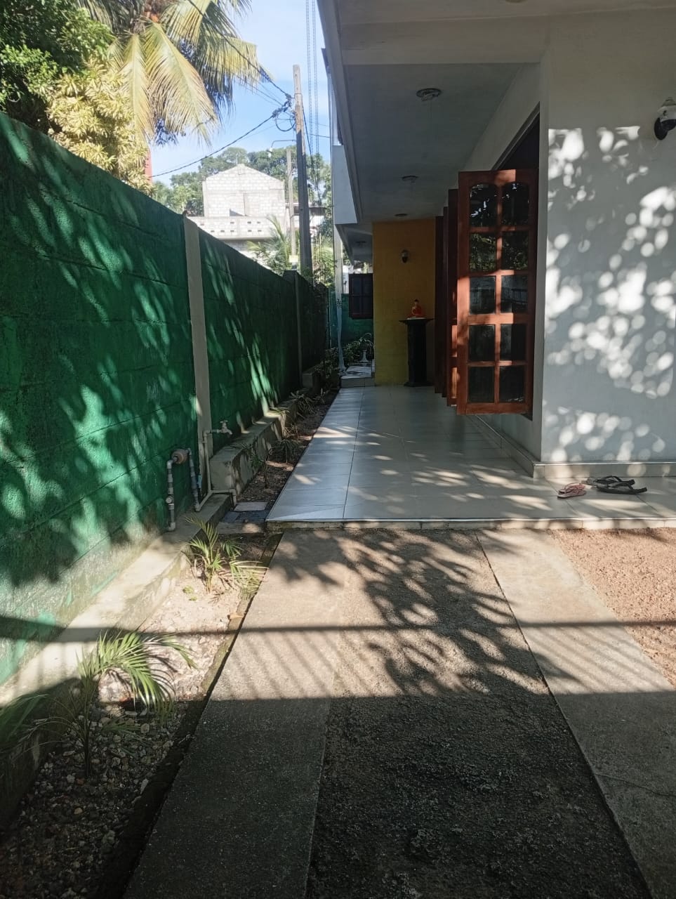 Tow Story House – Kelaniya