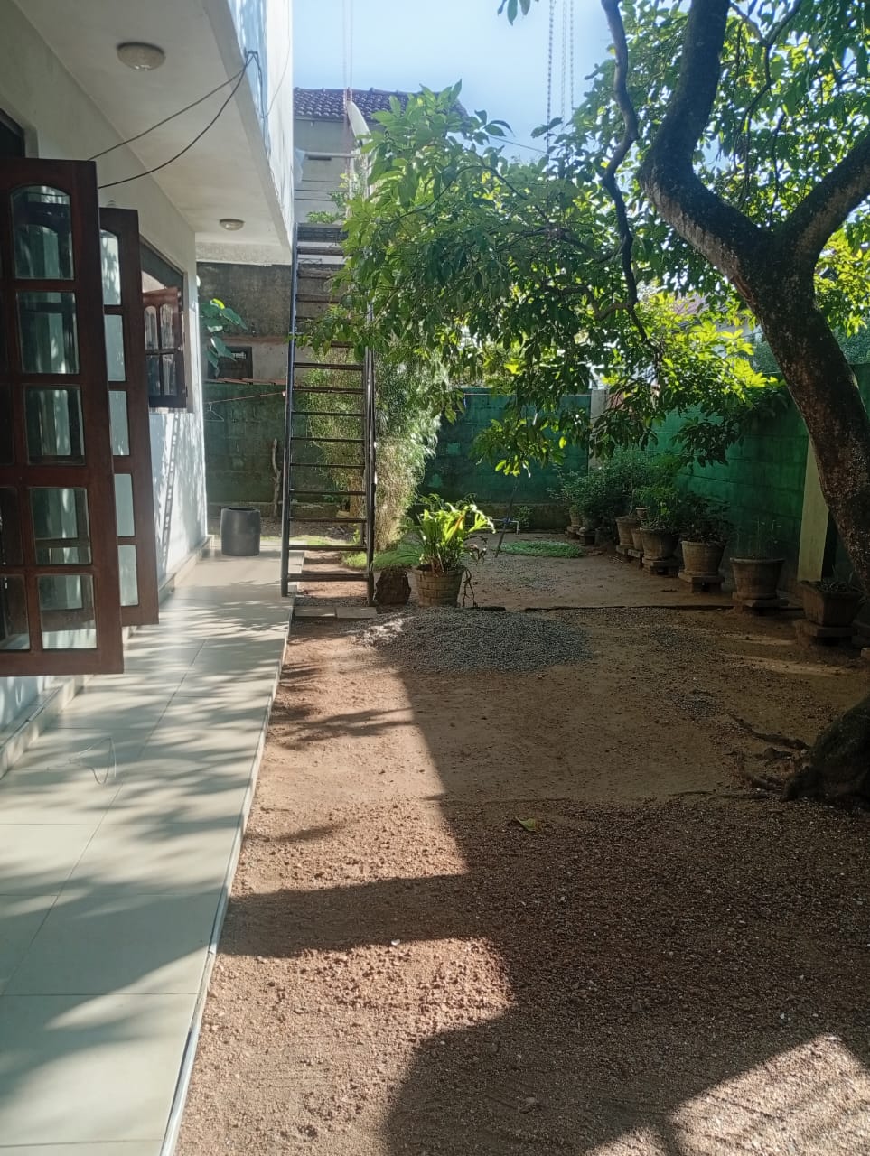 Tow Story House – Kelaniya