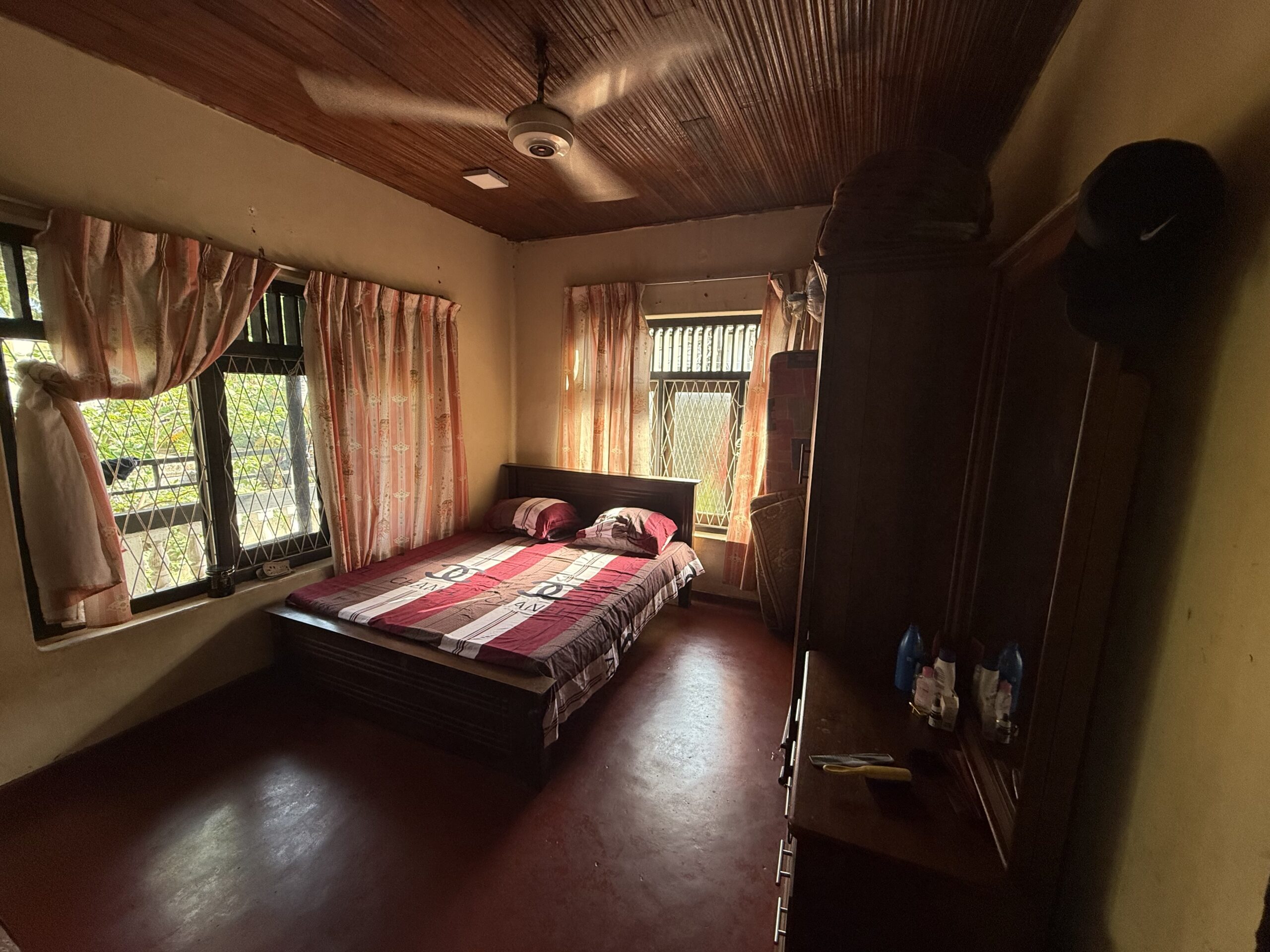 House with Land at Wellampitiya