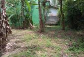 Land in Kahathuduwa Highway Entrance