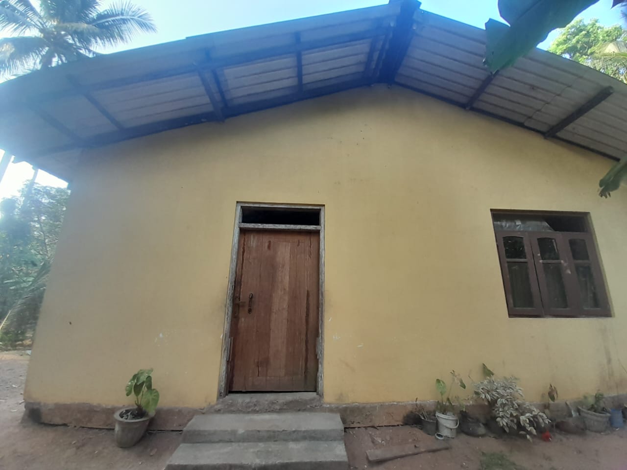 Land with House for Sale Delgoda