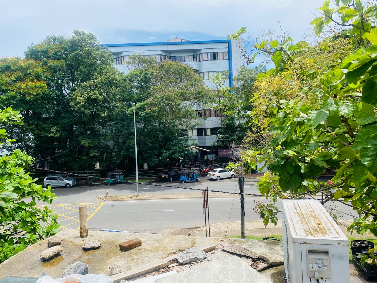 Office for Sale in Maradhana