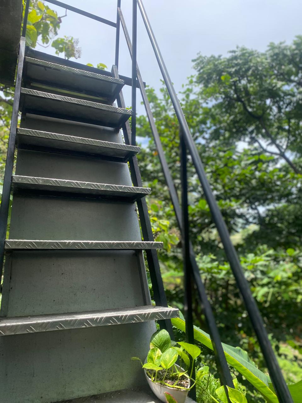 Office for Sale in Maradhana