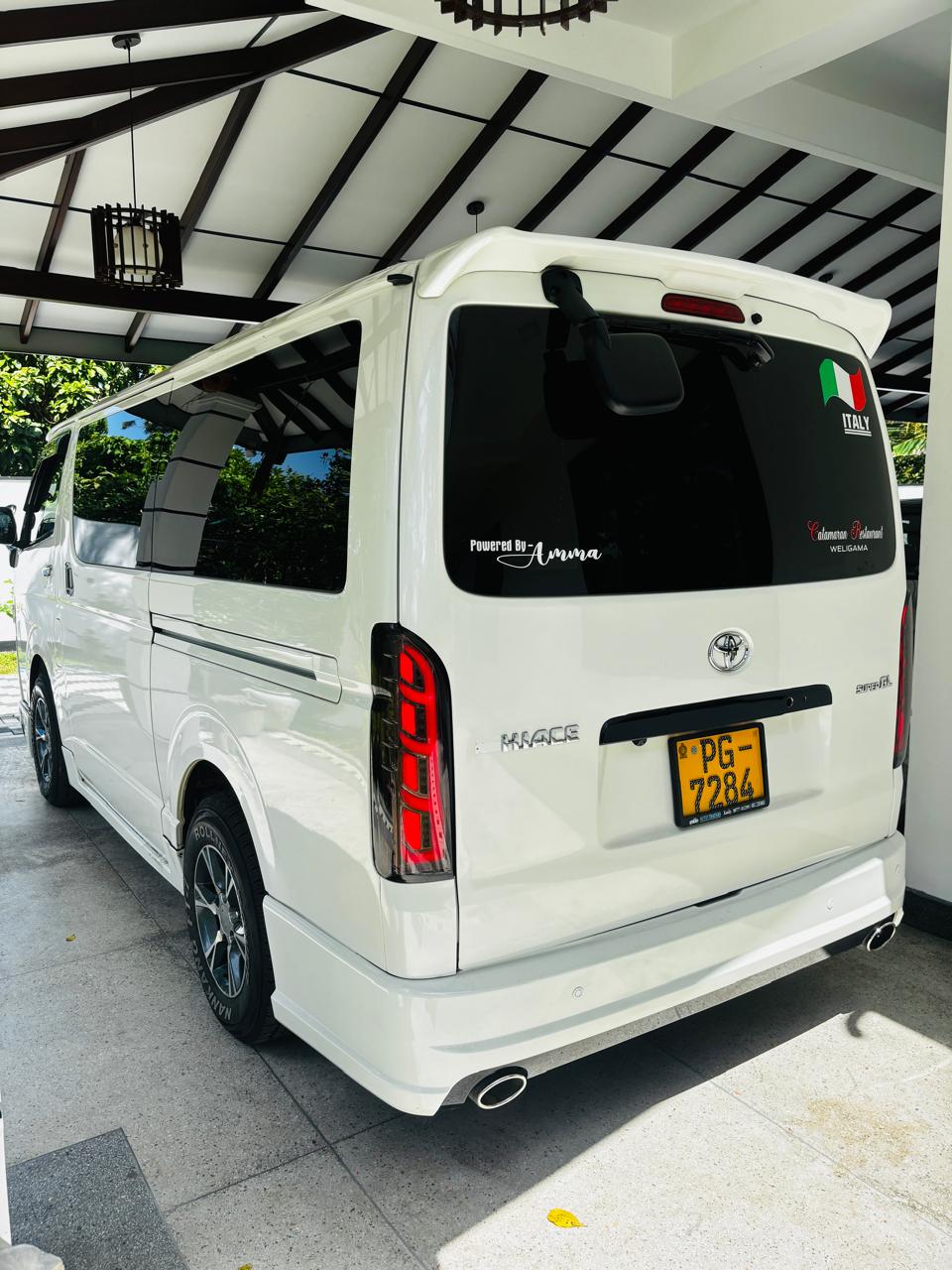 Toyota KDH 2015 Dark Prime