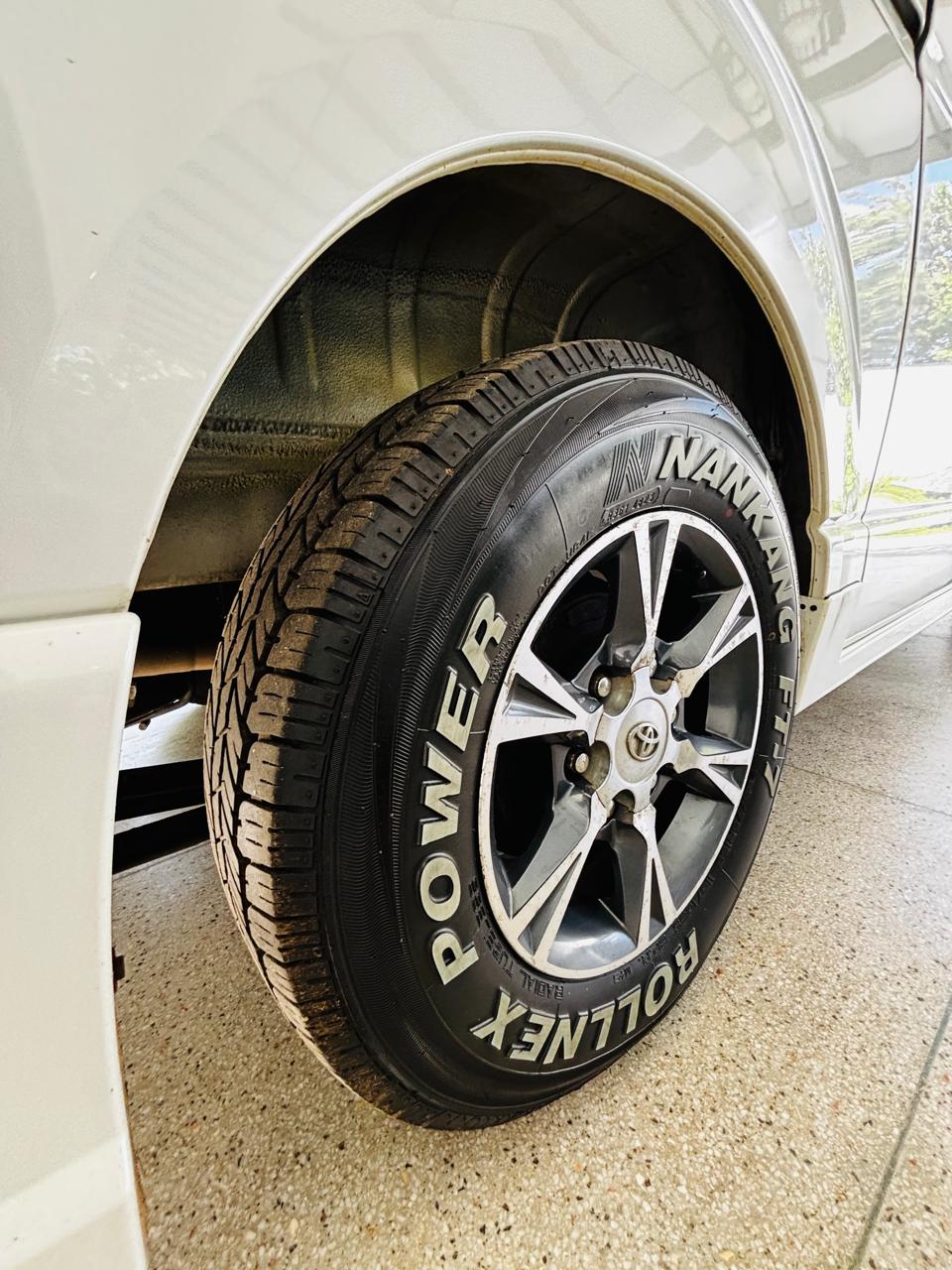 Toyota KDH 2015 Dark Prime