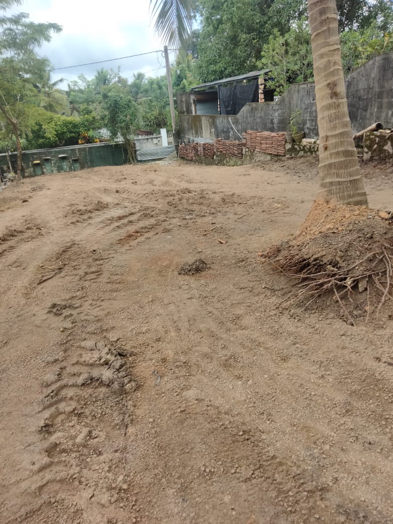 Land For Sale In Yakkala