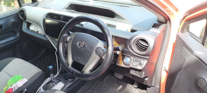 Toyota Aqua 2014