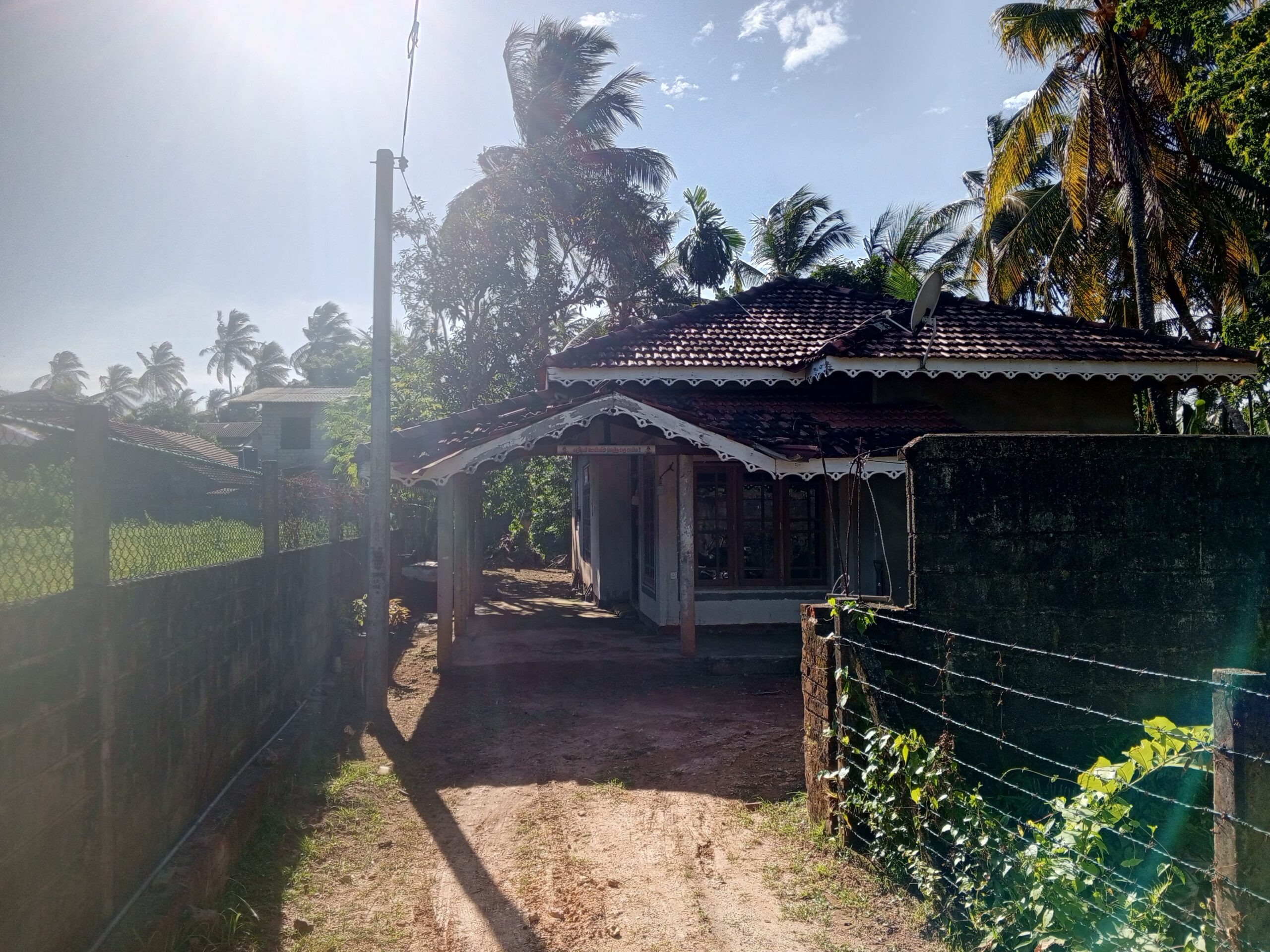 Land with House for Sale in Negambo