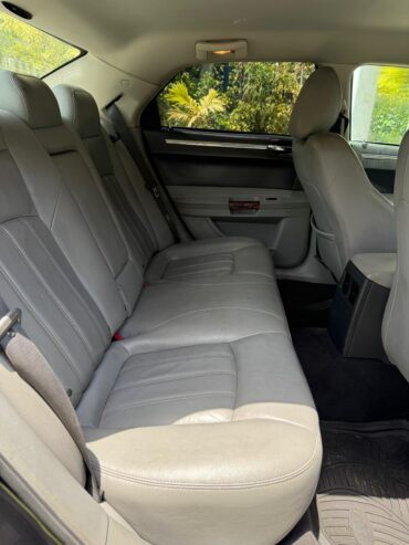 Chrysler 300 2005