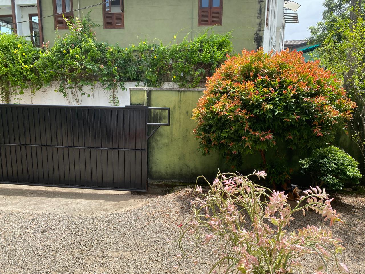 2 Story House For Sale In Nugegoda