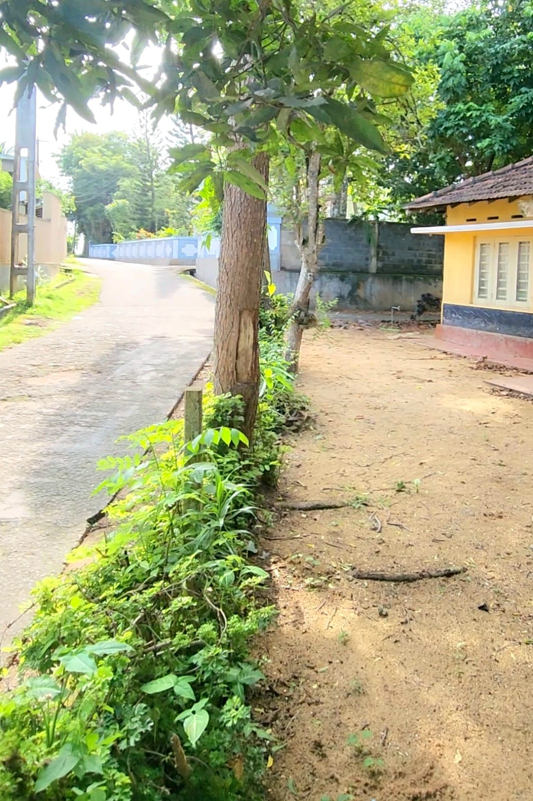 Land with House for Sale – Hikkaduwa