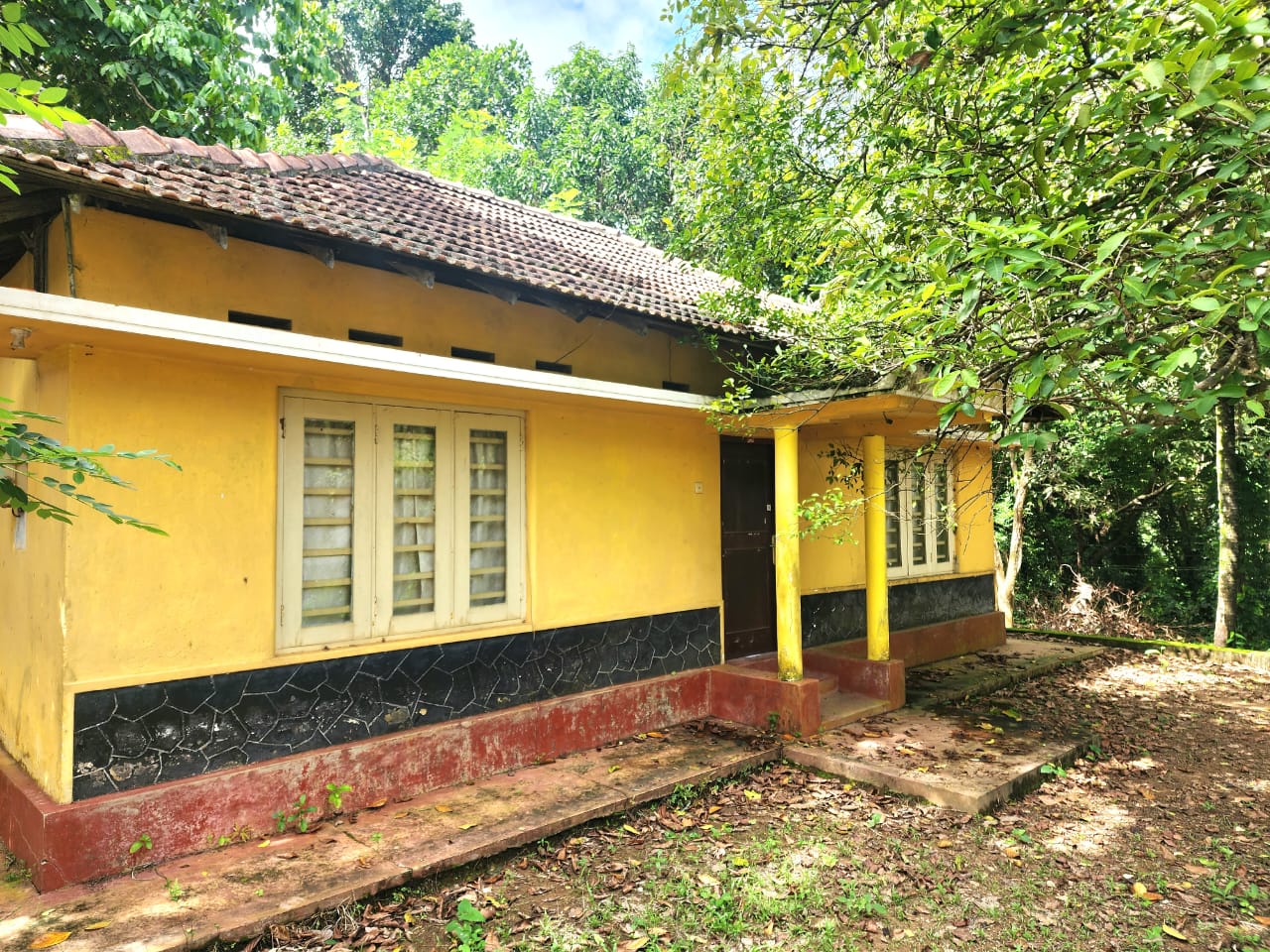 Land with House for Sale – Hikkaduwa