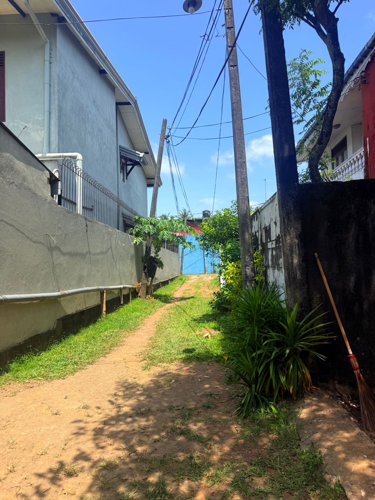 Highly residential area Land for sale in near RMV, Boralesgamuwa