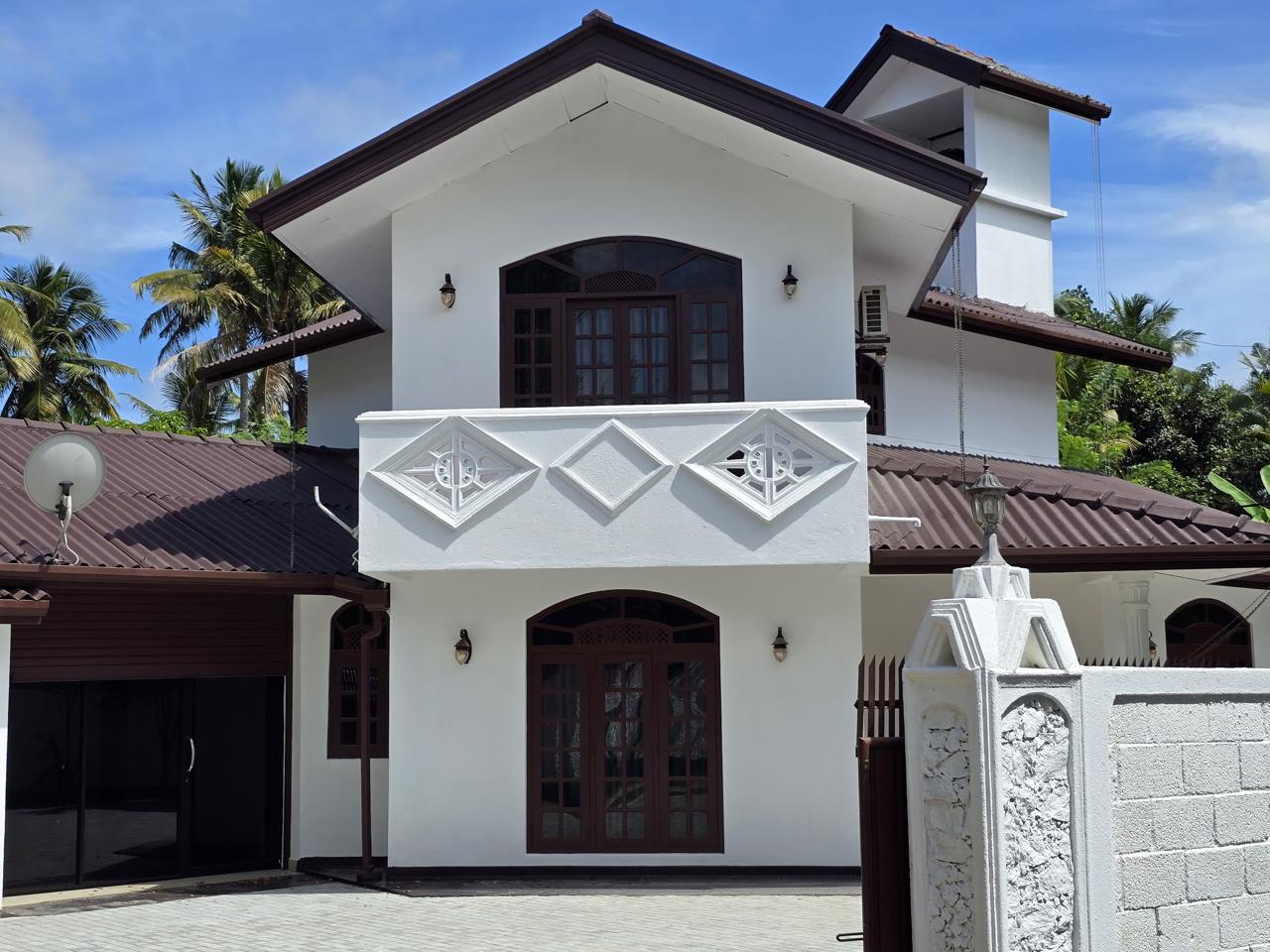 Luxury Two-Story House for Sale in Seeduwa